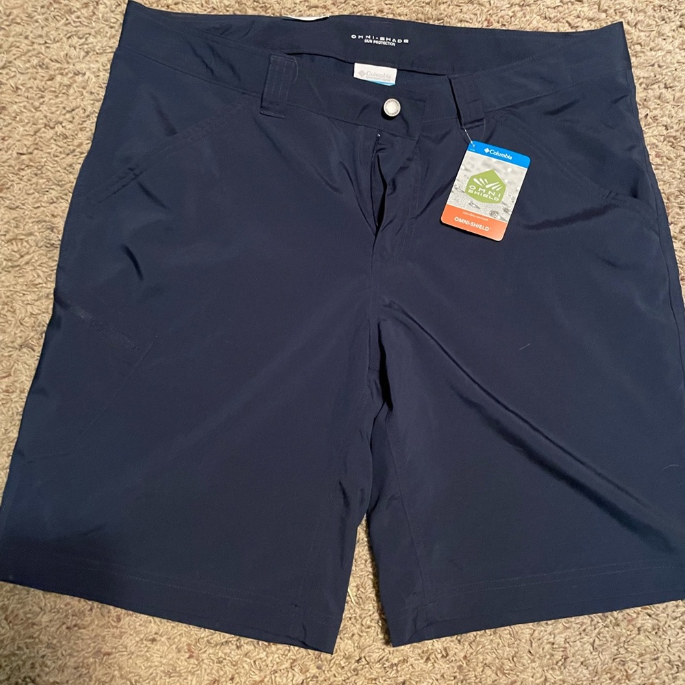 Men’s Columbia shorts NWT